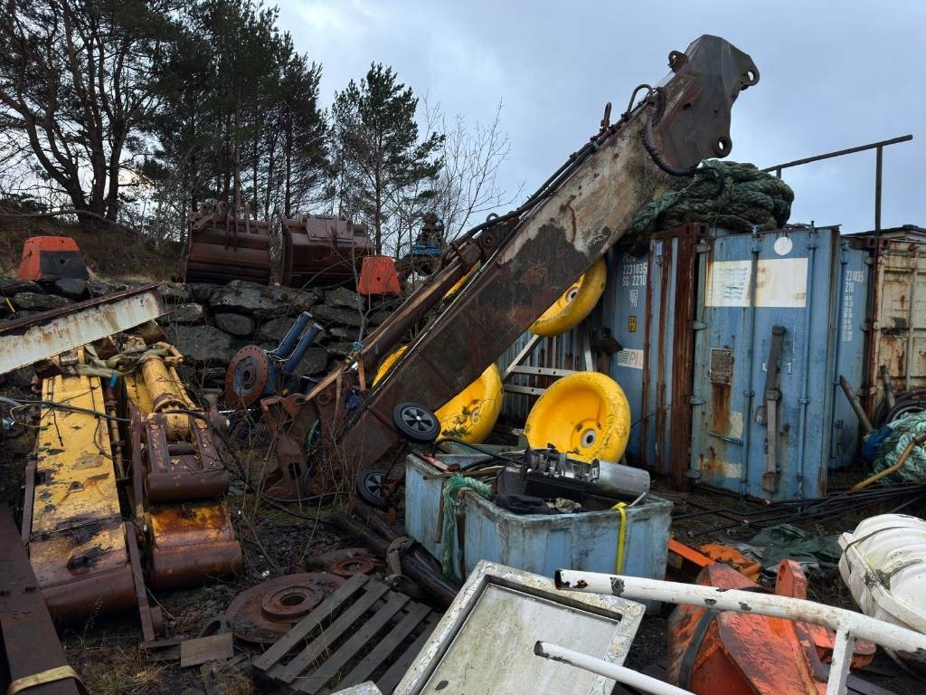 Volvo 550 stikke til H16 d ec 420 og 450 - Autre matériel: photos 2 Volvo 550 stikke til H16 d ec 420 og 450 - Autre matériel: photos 2