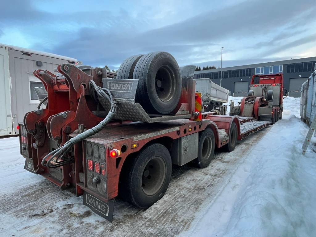 Vang ATHLS 3+1 Volvo FH16 750 Heavy Haul 8x2 - Semi-remorque surbaissé: photos 4 Vang ATHLS 3+1 Volvo FH16 750 Heavy Haul 8x2 - Semi-remorque surbaissé: photos 4