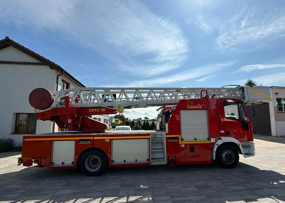 Camion de pompier, Camion avec nacelle Iveco Eurocargo 130E24: photos 7 Camion de pompier, Camion avec nacelle Iveco Eurocargo 130E24: photos 7