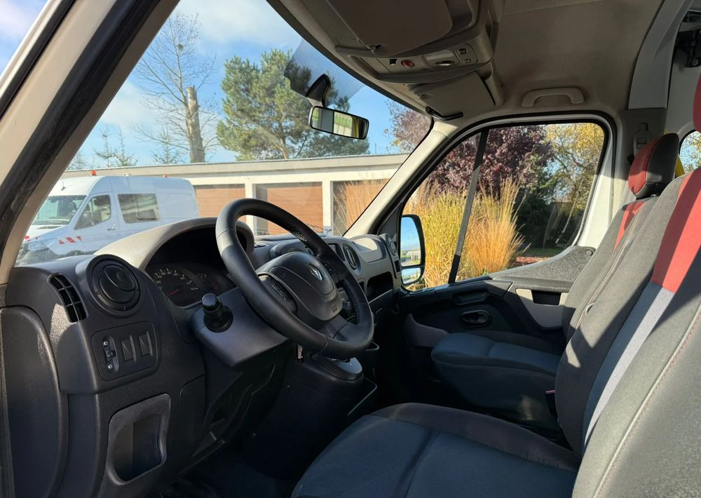 Renault Master - Utilitaire double cabine: photos 5 Renault Master - Utilitaire double cabine: photos 5