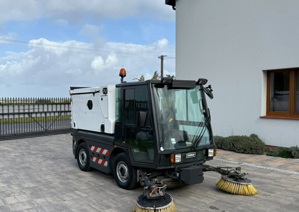 Schmidt Compact 200 - Benne à ordures ménagères: photos 1 Schmidt Compact 200 - Benne à ordures ménagères: photos 1