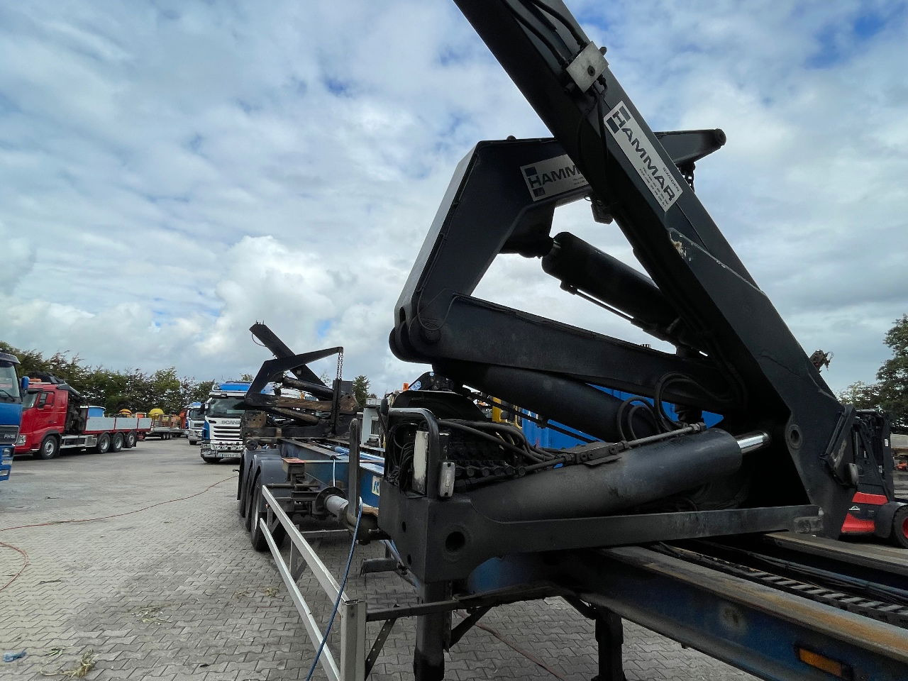 Hammar 151 HS side loader - Semi-remorque porte-conteneur/ Caisse mobile: photos 5 Hammar 151 HS side loader - Semi-remorque porte-conteneur/ Caisse mobile: photos 5