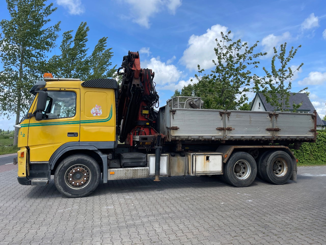 Volvo FM 12.380 .380 with Palfinger PK27000 with jib and tipper box - Camion benne, Camion grue: photos 2 Volvo FM 12.380 .380 with Palfinger PK27000 with jib and tipper box - Camion benne, Camion grue: photos 2