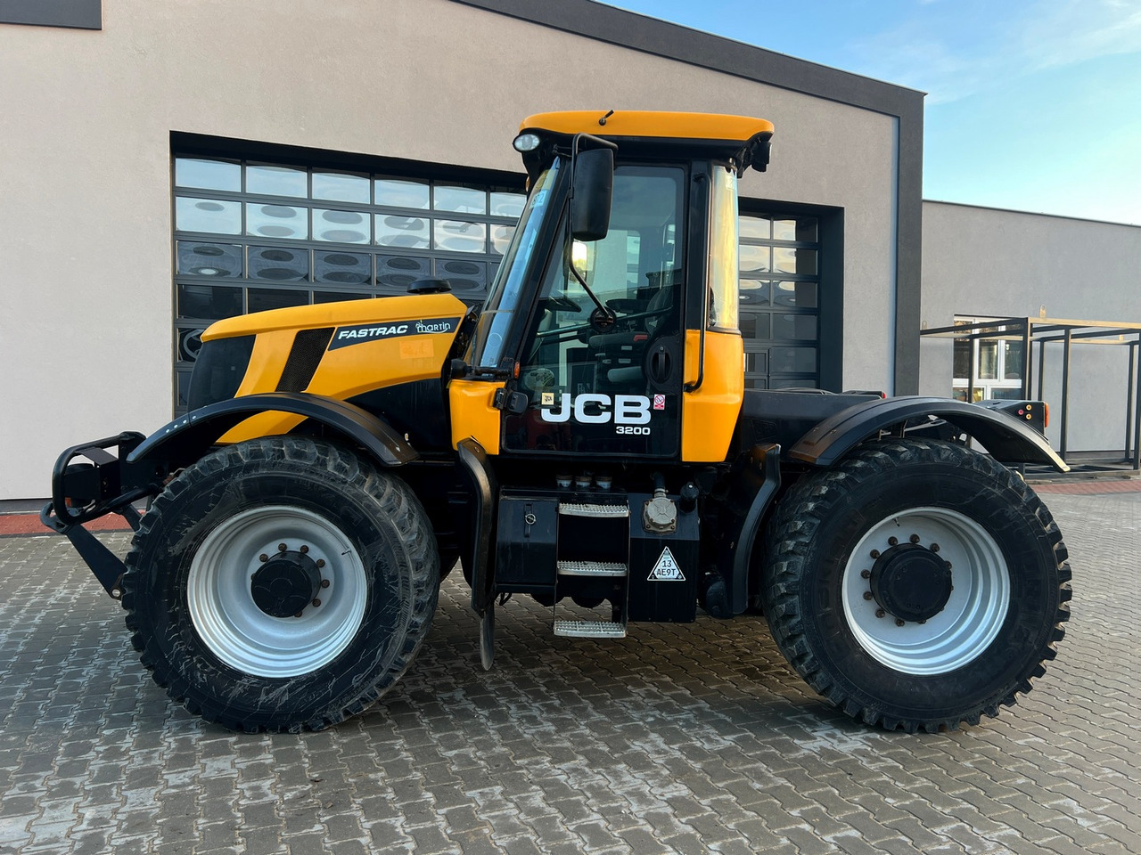 JCB Fastrac 3200 - Tracteur agricole: photos 2 JCB Fastrac 3200 - Tracteur agricole: photos 2