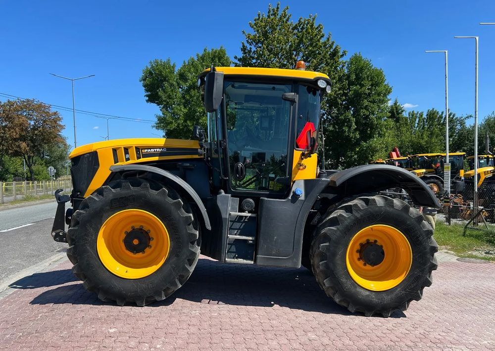 JCB Fastrac 4220 - Tracteur agricole: photos 2 JCB Fastrac 4220 - Tracteur agricole: photos 2