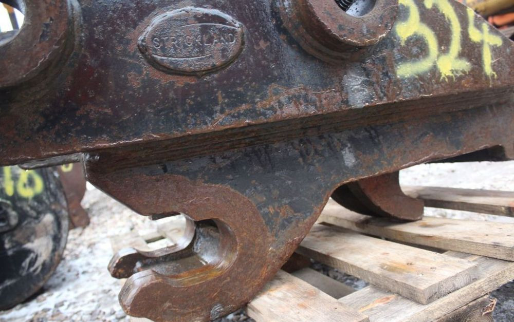 SZYBKO ZŁĄCZĘ DO KOPAREK JCB, CAT, VOLVO, KOMATSU, LIEBHERR I INNYCH - Attache rapide pour Engins de chantier: photos 5 SZYBKO ZŁĄCZĘ DO KOPAREK JCB, CAT, VOLVO, KOMATSU, LIEBHERR I INNYCH - Attache rapide pour Engins de chantier: photos 5