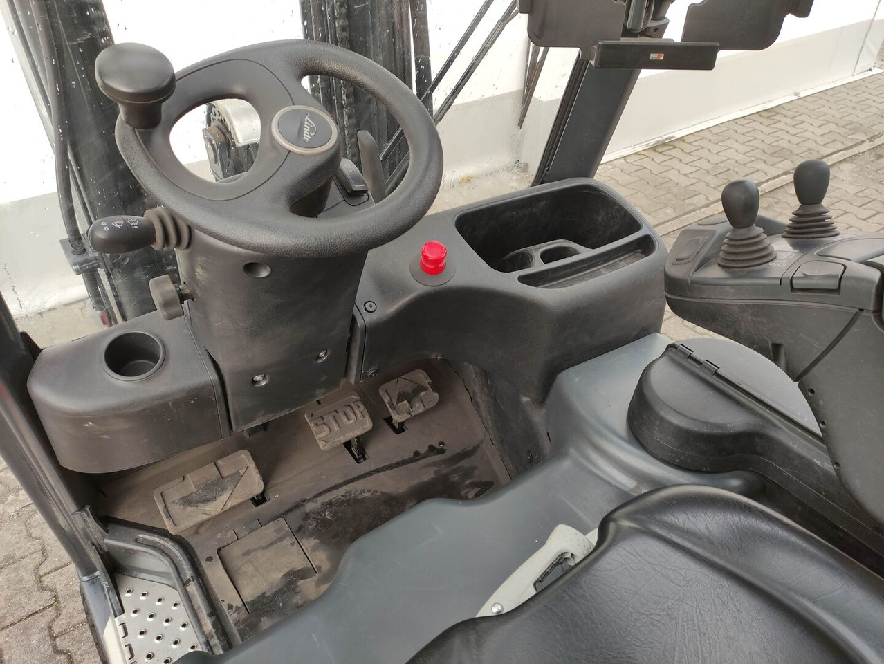 Linde E16PH-02-386 - Chariot élévateur électrique: photos 5 Linde E16PH-02-386 - Chariot élévateur électrique: photos 5