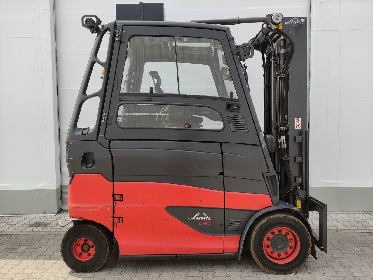 Linde E45HL-01-/600-388 - Chariot élévateur électrique: photos 2 Linde E45HL-01-/600-388 - Chariot élévateur électrique: photos 2