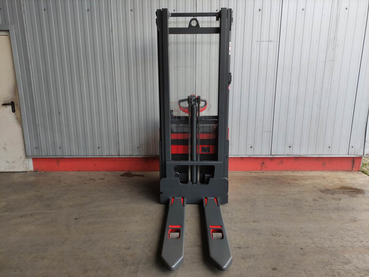 Linde L14-1173 (LACK NEU) - Gerbeur: photos 3 Linde L14-1173 (LACK NEU) - Gerbeur: photos 3