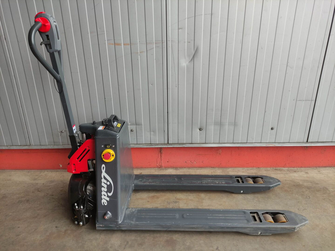 Linde MT15C - Transpalette: photos 2 Linde MT15C - Transpalette: photos 2