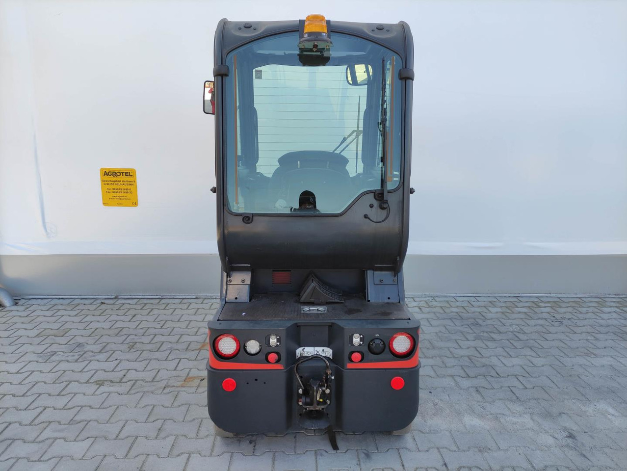 Linde P80 - Chariot tracteur: photos 4 Linde P80 - Chariot tracteur: photos 4