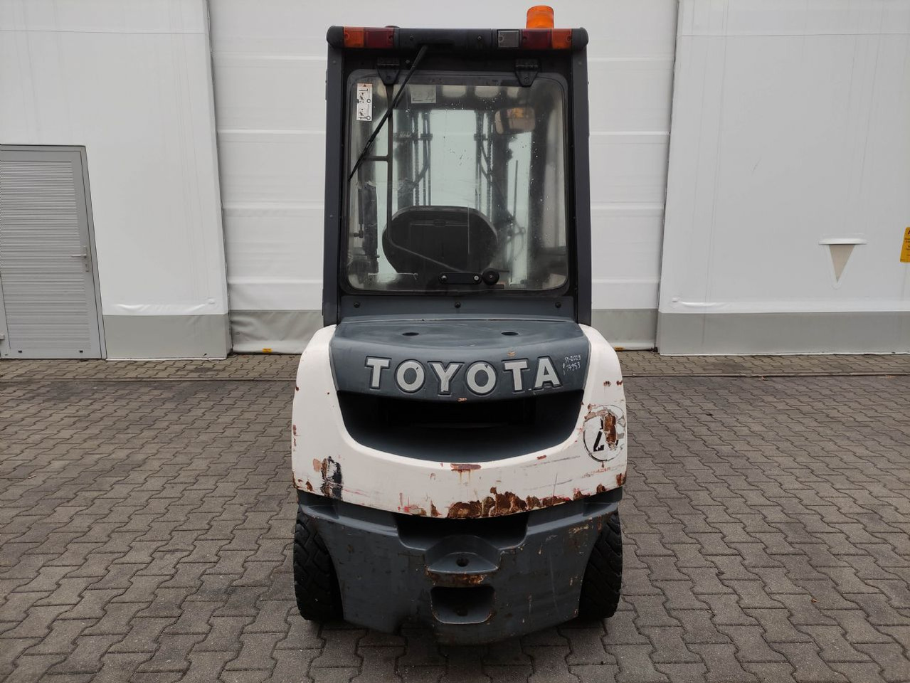 Toyota 02-8FDF25 - Chariot élévateur diesel: photos 4 Toyota 02-8FDF25 - Chariot élévateur diesel: photos 4