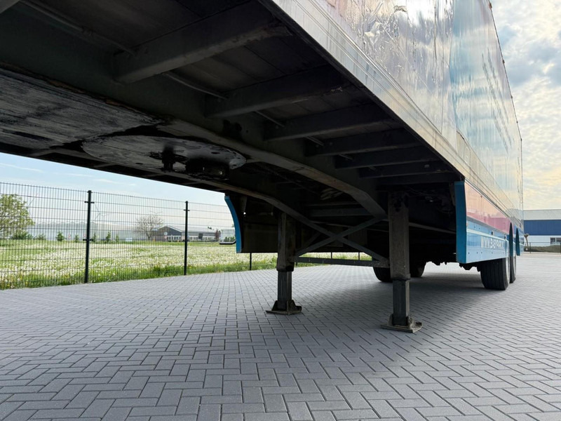 Semi-remorque fourgon Floor FLO 12 202A 2 ASSEN, LAADKLEP.: photos 6 Semi-remorque fourgon Floor FLO 12 202A 2 ASSEN, LAADKLEP.: photos 6