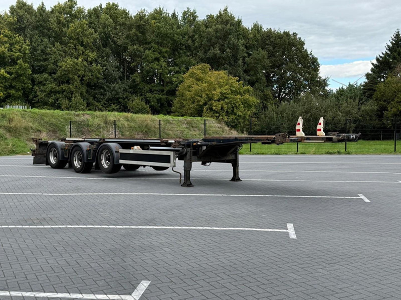 Renders ROC 18.27 SCHUIFTAFEL, DUBBEL GESTUURD, LIFTAS, LZV GEKEURD. - Semi-remorque porte-conteneur/ Caisse mobile: photos 5 Renders ROC 18.27 SCHUIFTAFEL, DUBBEL GESTUURD, LIFTAS, LZV GEKEURD. - Semi-remorque porte-conteneur/ Caisse mobile: photos 5