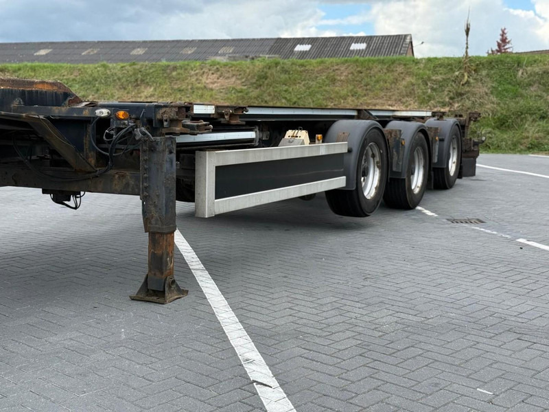 Renders ROC 18.27 SCHUIFTAFEL, DUBBEL GESTUURD, LIFTAS, LZV GEKEURD. - Semi-remorque porte-conteneur/ Caisse mobile: photos 2 Renders ROC 18.27 SCHUIFTAFEL, DUBBEL GESTUURD, LIFTAS, LZV GEKEURD. - Semi-remorque porte-conteneur/ Caisse mobile: photos 2