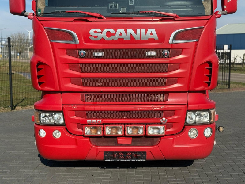 Scania R560 V8 RETARDER, FULL SPOILER, STEEL/AIR, LEATHER, 2 TANKS. - Tracteur routier: photos 4 Scania R560 V8 RETARDER, FULL SPOILER, STEEL/AIR, LEATHER, 2 TANKS. - Tracteur routier: photos 4
