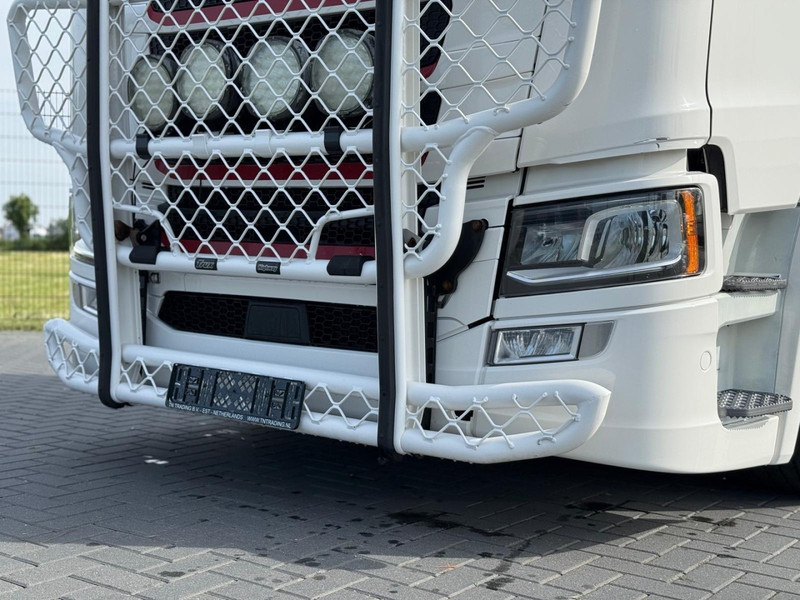 Scania S580 VOLLUCHT, PTO, LEER, RETARDER, TV, 3.15WB, BULLBAR. - Tracteur routier: photos 5 Scania S580 VOLLUCHT, PTO, LEER, RETARDER, TV, 3.15WB, BULLBAR. - Tracteur routier: photos 5