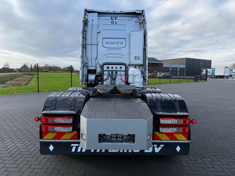 Tracteur routier Volvo FH 13.460XL SHOW, ALCOA, INTERIEUR, ALS NIEUW, PUSHER, TOP.: photos 14 Tracteur routier Volvo FH 13.460XL SHOW, ALCOA, INTERIEUR, ALS NIEUW, PUSHER, TOP.: photos 14