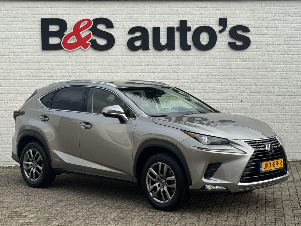 Lexus NX-300h AWD Luxury Line Trekhaak DAB Camera Navigatie Led Lane assist - SUV: photos 3 Lexus NX-300h AWD Luxury Line Trekhaak DAB Camera Navigatie Led Lane assist - SUV: photos 3