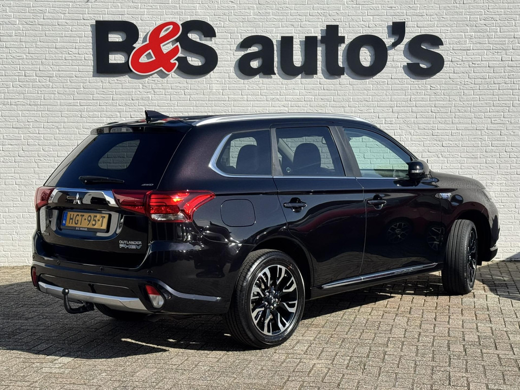 Mitsubishi Outlander-2.0 PHEV instyle+ Adaptive cruis control Climate control Leder Stoel-/ stuurverwarming - SUV: photos 2 Mitsubishi Outlander-2.0 PHEV instyle+ Adaptive cruis control Climate control Leder Stoel-/ stuurverwarming - SUV: photos 2