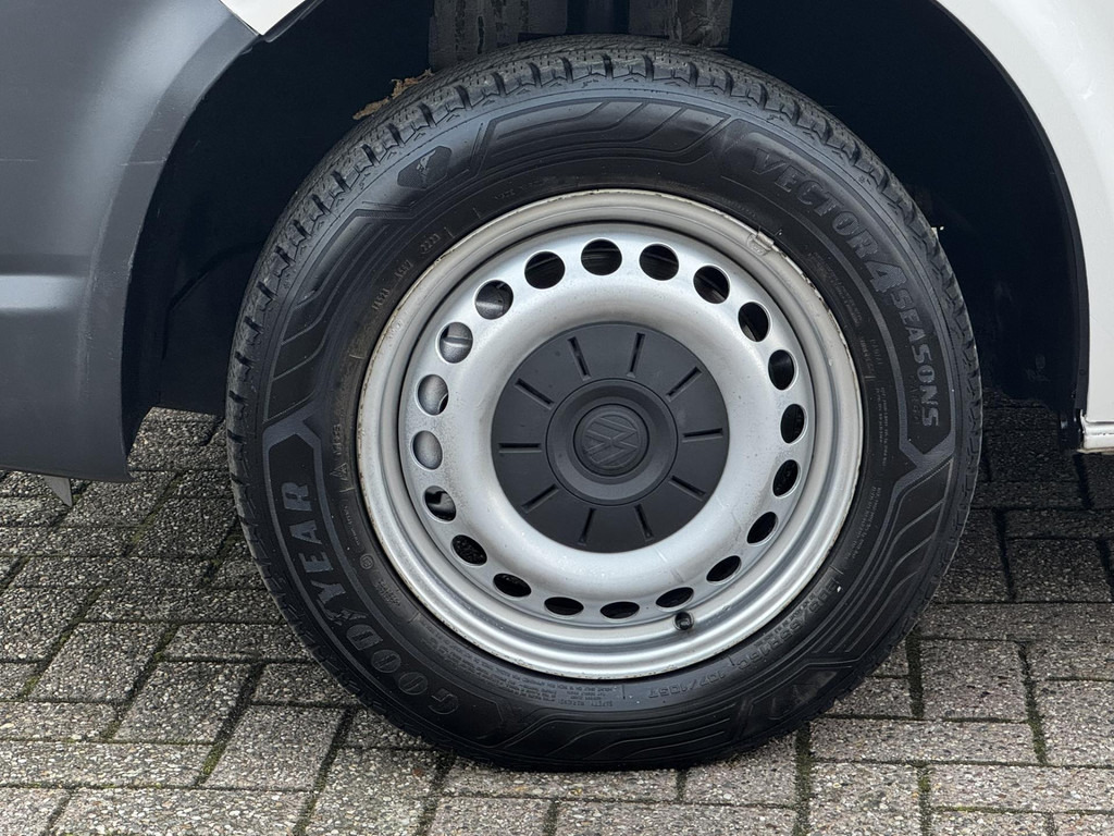 Volkswagen Transporter Kombi-T6 2.0 TDI 9 persoons Cruise control Airco Verwarmbare buitenspiegels - Transport de personnes: photos 4 Volkswagen Transporter Kombi-T6 2.0 TDI 9 persoons Cruise control Airco Verwarmbare buitenspiegels - Transport de personnes: photos 4