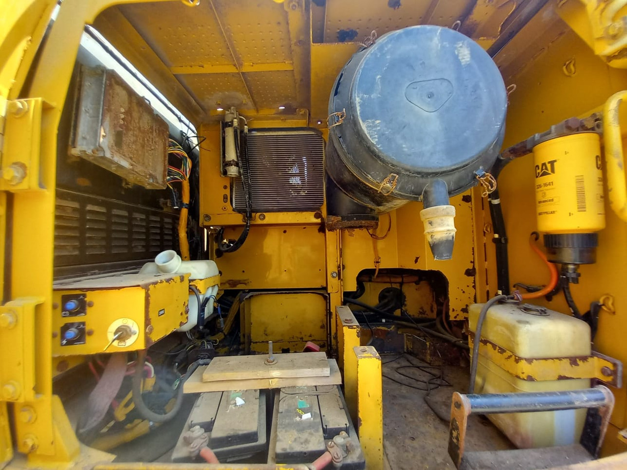 Pelle sur chenille Caterpillar 345C: photos 7