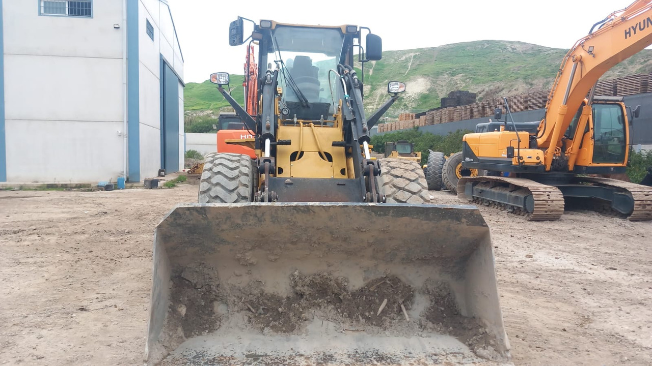 Caterpillar IT28G2 - Chargeuse sur pneus: photos 5 Caterpillar IT28G2 - Chargeuse sur pneus: photos 5