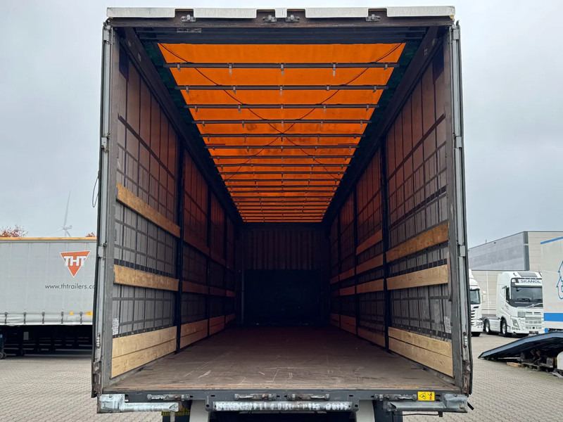 Krone SD Schuifzeil -Dak / SAF-Disc / APK 10-2026! - Semi-remorque rideaux coulissants: photos 3 Krone SD Schuifzeil -Dak / SAF-Disc / APK 10-2026! - Semi-remorque rideaux coulissants: photos 3