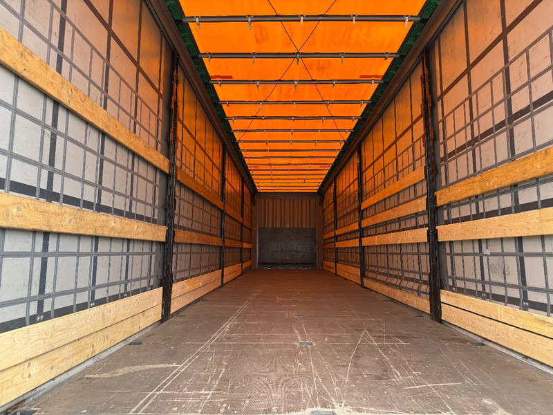 Krone SD Schuifzeil -Dak / SAF-Disc / APK 10-2026! - Semi-remorque rideaux coulissants: photos 4 Krone SD Schuifzeil -Dak / SAF-Disc / APK 10-2026! - Semi-remorque rideaux coulissants: photos 4