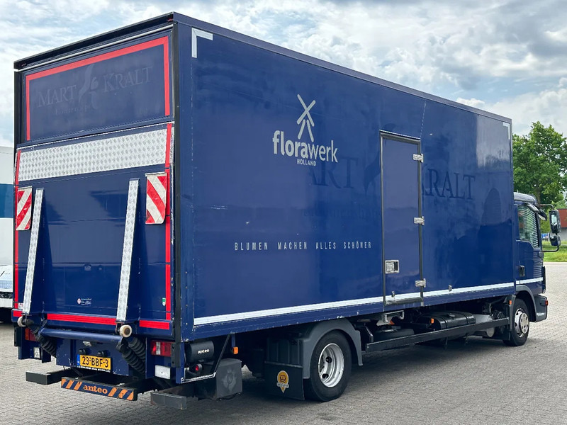 MAN TGL 8.180 Closed box with Lift / NL-Truck - Camion fourgon: photos 3 MAN TGL 8.180 Closed box with Lift / NL-Truck - Camion fourgon: photos 3