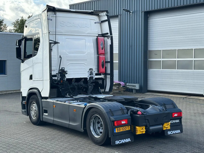 Scania S450 Retarder / ACC / Full Spoiler / 2 Tank / APK 10-2026 - Tracteur routier: photos 4 Scania S450 Retarder / ACC / Full Spoiler / 2 Tank / APK 10-2026 - Tracteur routier: photos 4