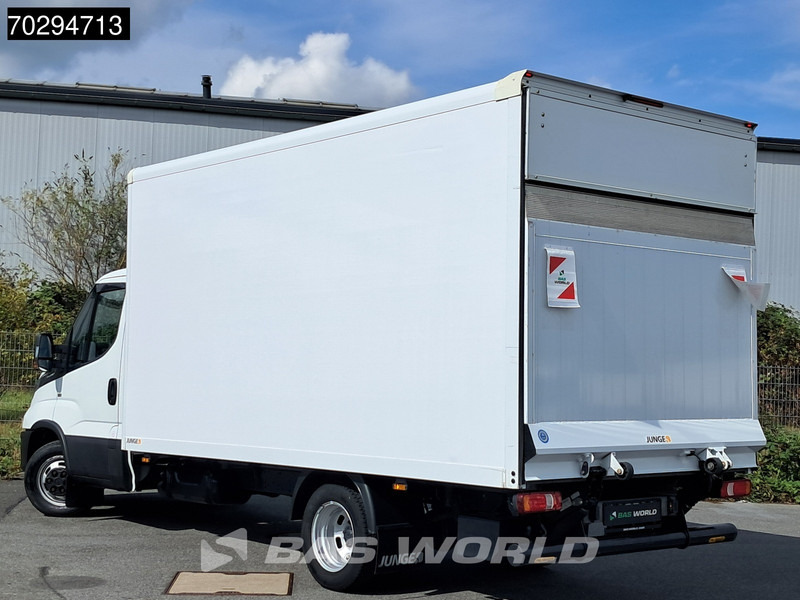 Iveco Daily 35S16 Ladebordwand Automatik 160PS Doppelbereifung Koffer Klima Kamera Euro6 19m3 A/C - Fourgon grand volume: photos 2 Iveco Daily 35S16 Ladebordwand Automatik 160PS Doppelbereifung Koffer Klima Kamera Euro6 19m3 A/C - Fourgon grand volume: photos 2