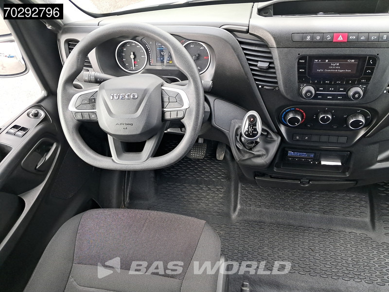 Utilitaire plateau baché Iveco Daily 60C18 3.0L Ladebordwand Automatik 180PS Doppelbereifung Koffer Klima Tempomat D'Hollandia Euro6 Zeilen Zeilenwagen Pritsch Plane: photos 13 Utilitaire plateau baché Iveco Daily 60C18 3.0L Ladebordwand Automatik 180PS Doppelbereifung Koffer Klima Tempomat D'Hollandia Euro6 Zeilen Zeilenwagen Pritsch Plane: photos 13