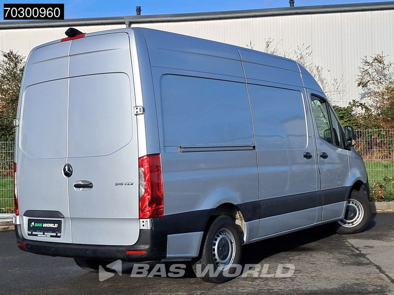 Mercedes-Benz Sprinter 315 CDI Automatik L2H2 150PS Klima Kamera Parksensoren MBUX CarPlay Euro6 L2 A/C - Fourgonnette: photos 3 Mercedes-Benz Sprinter 315 CDI Automatik L2H2 150PS Klima Kamera Parksensoren MBUX CarPlay Euro6 L2 A/C - Fourgonnette: photos 3