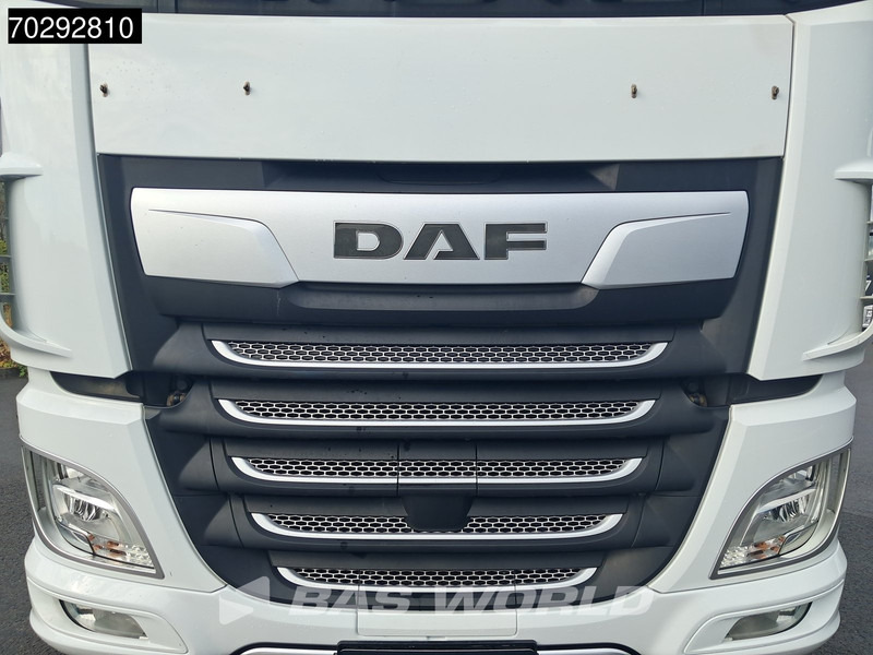 Tracteur routier DAF XF 480 4X2 SSC Retarder Standklima LED ACC Euro 6: photos 15 Tracteur routier DAF XF 480 4X2 SSC Retarder Standklima LED ACC Euro 6: photos 15