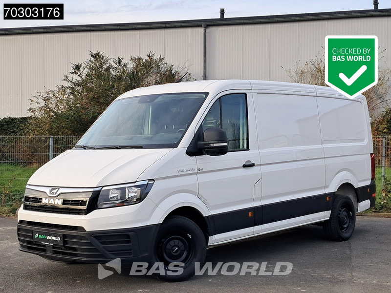 Volkswagen Crafter 140pk L3H2 AHK 140PS Klima Tempomat Kamera Euro6 CarPlay L2H1 11m3 A/C Towbar Cruise control - Fourgon utilitaire: photos 1 Volkswagen Crafter 140pk L3H2 AHK 140PS Klima Tempomat Kamera Euro6 CarPlay L2H1 11m3 A/C Towbar Cruise control - Fourgon utilitaire: photos 1