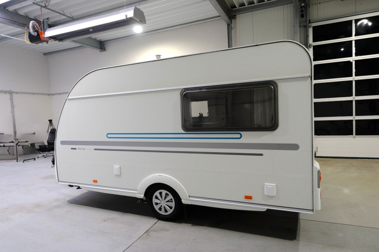 Adria Aviva 400 PS/Festbett/Seitensitzgruppe/Mover - Caravane: photos 4 Adria Aviva 400 PS/Festbett/Seitensitzgruppe/Mover - Caravane: photos 4