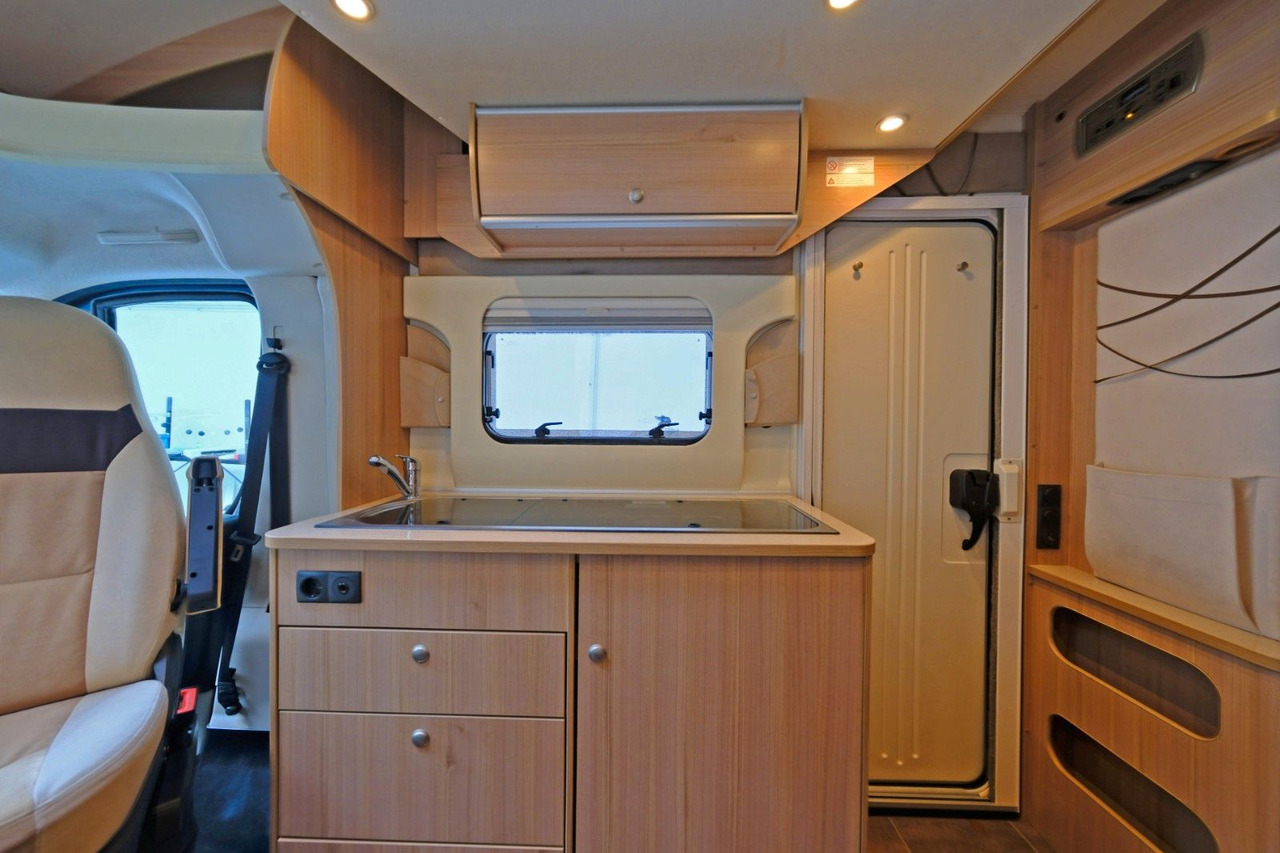 Camping-car profilé Bürstner Ixeo Time IT 670 G/Festbett+Hubbett/Garage/Klima: photos 13