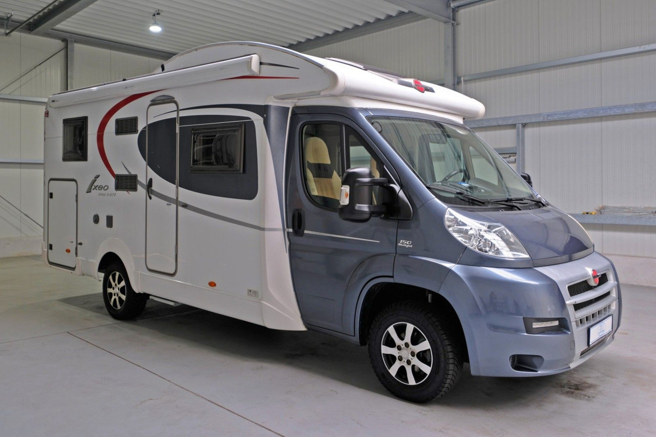 Bürstner Ixeo Time IT 670 G/Festbett+Hubbett/Garage/Klima - Camping-car profilé: photos 1 Bürstner Ixeo Time IT 670 G/Festbett+Hubbett/Garage/Klima - Camping-car profilé: photos 1