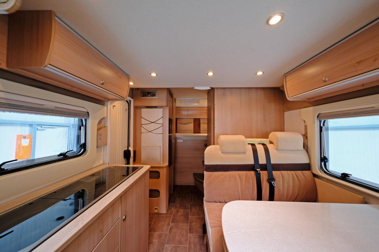 Camping-car profilé Bürstner Ixeo Time IT 670 G/Festbett+Hubbett/Garage/Klima: photos 10