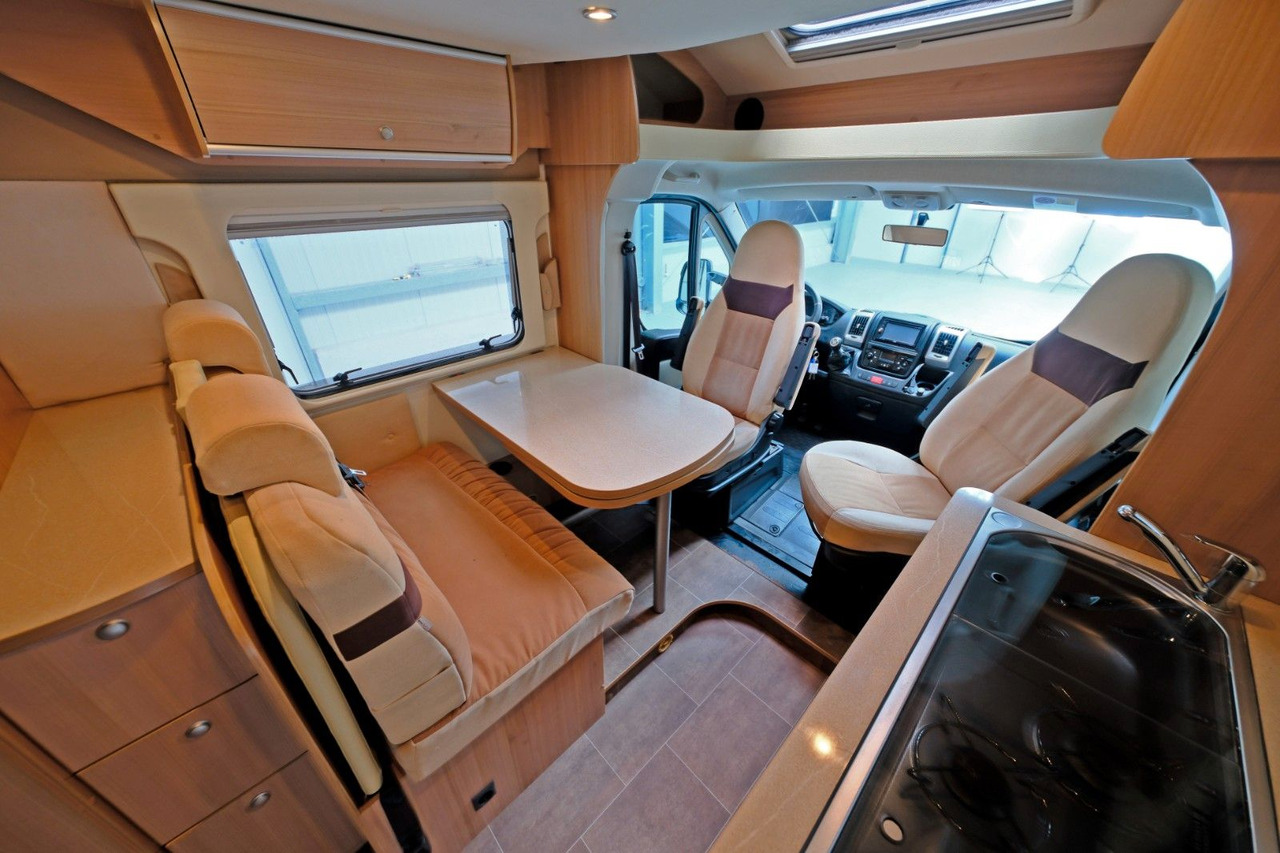Camping-car profilé Bürstner Ixeo Time IT 670 G/Festbett+Hubbett/Garage/Klima: photos 7