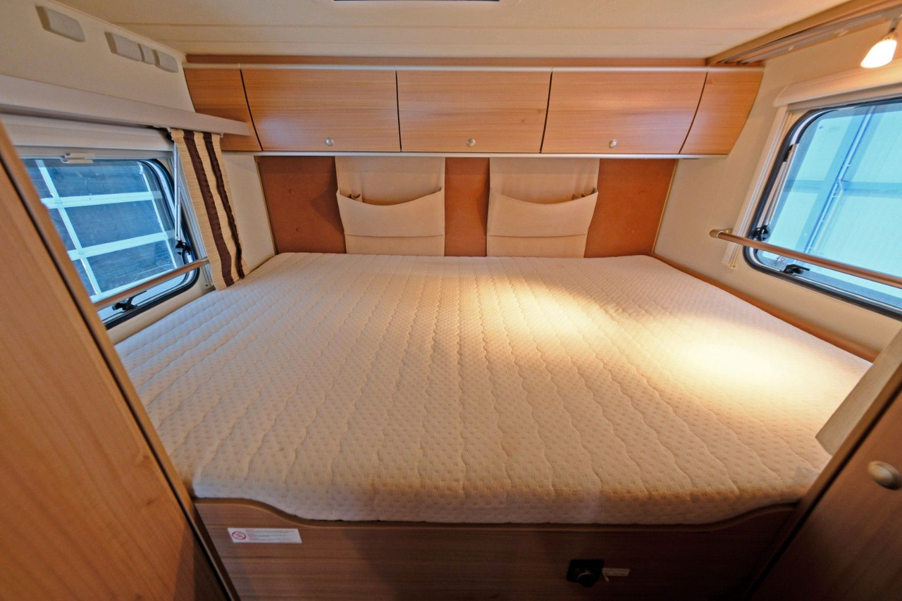 Camping-car profilé Bürstner Ixeo Time IT 670 G/Festbett+Hubbett/Garage/Klima: photos 11