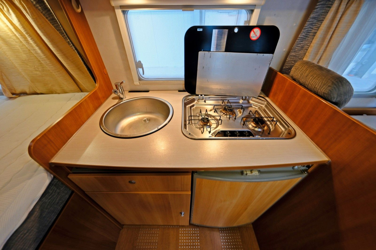 Camping-car profilé Carado T 345/Festbett/Standklima/Markise/Solaranlage: photos 13