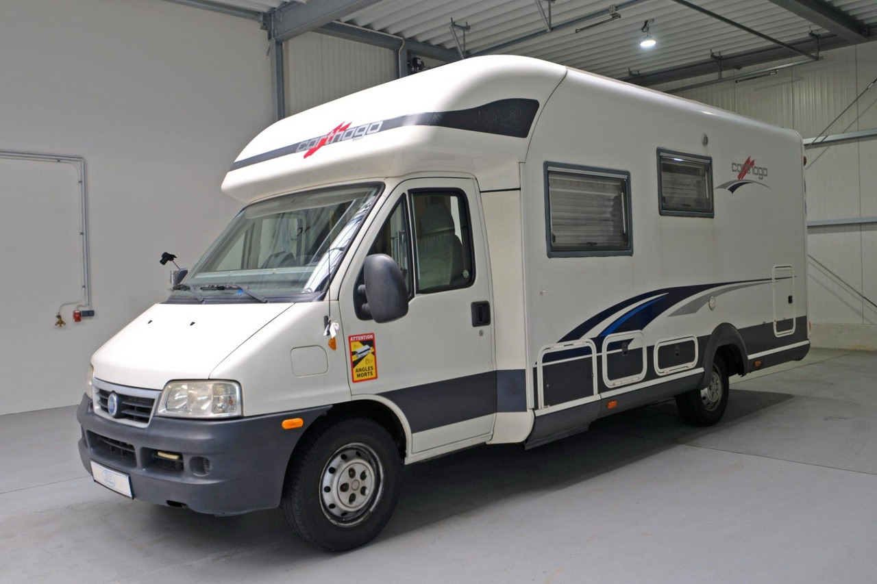 Carthago Chic T 47/Festbett/Solar/Markise - Camping-car profilé: photos 2 Carthago Chic T 47/Festbett/Solar/Markise - Camping-car profilé: photos 2
