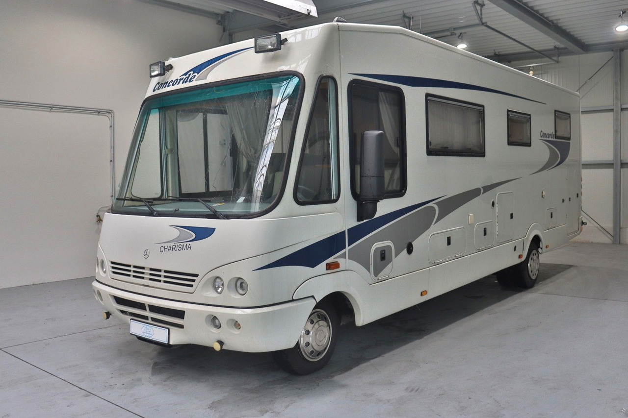 Concorde Charisma I 880 F/Automatik/Festbett/Klima/Solar Concorde Charisma I 880 F/Automatik/Festbett/Klima/Solar - Camping-car intégral: photos 2 Concorde Charisma I 880 F/Automatik/Festbett/Klima/Solar Concorde Charisma I 880 F/Automatik/Festbett/Klima/Solar - Camping-car intégral: photos 2