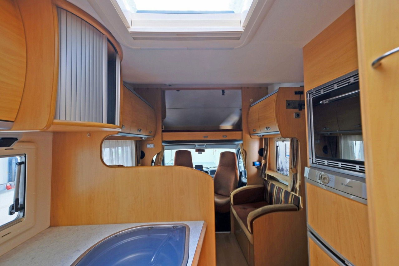 Camping-car capucine Cristall A 670 G/Automatik/Festbett/Garage/Solar/Markise: photos 8
