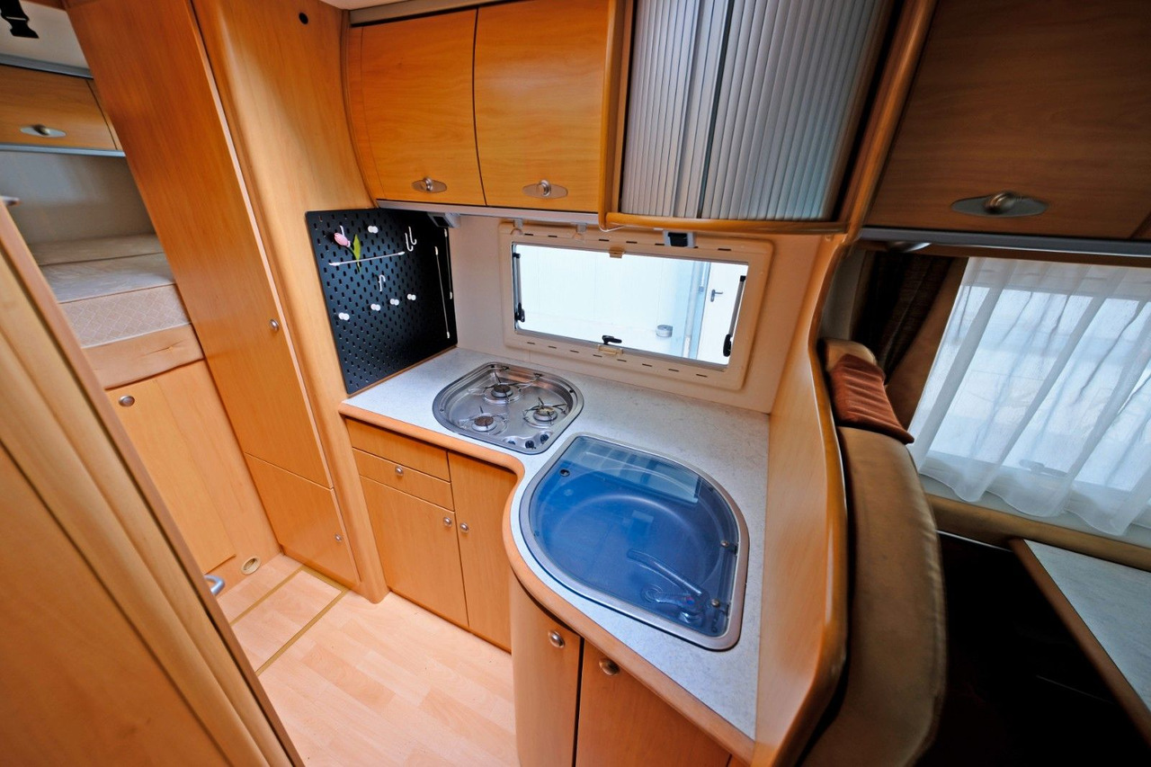 Camping-car capucine Cristall A 670 G/Automatik/Festbett/Garage/Solar/Markise: photos 12