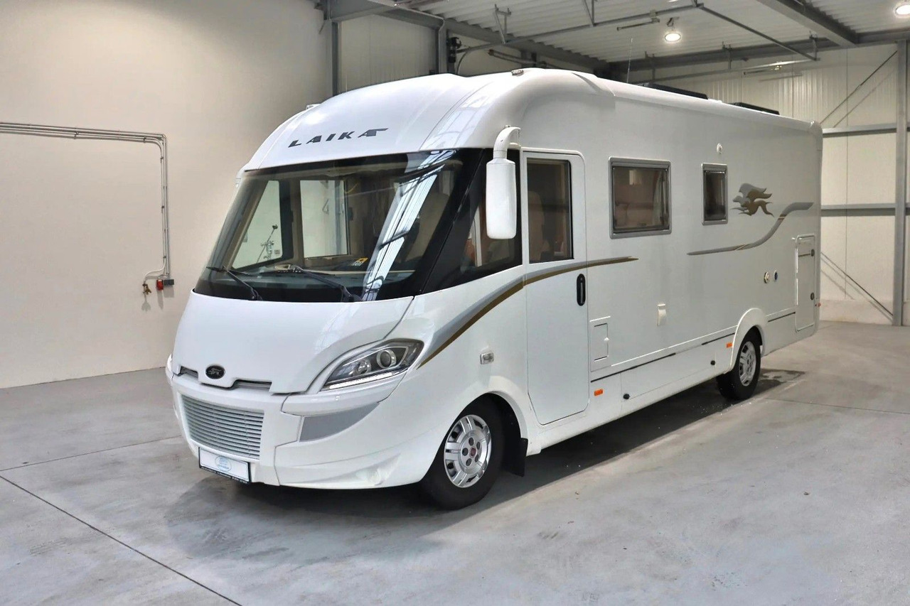 Laika KREOS 7010/Automatik/Festbett+Hubbett/TOP - Camping-car intégral: photos 2 Laika KREOS 7010/Automatik/Festbett+Hubbett/TOP - Camping-car intégral: photos 2