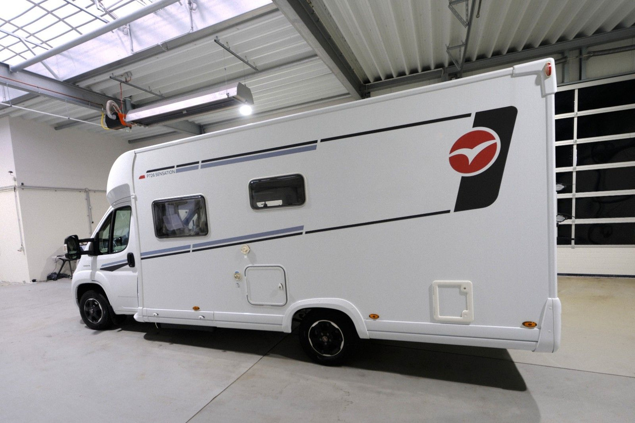 Pilote P 726 Sensation/Festbett+Hubbett/Solar/Klima/TOP - Camping-car profilé: photos 5 Pilote P 726 Sensation/Festbett+Hubbett/Solar/Klima/TOP - Camping-car profilé: photos 5