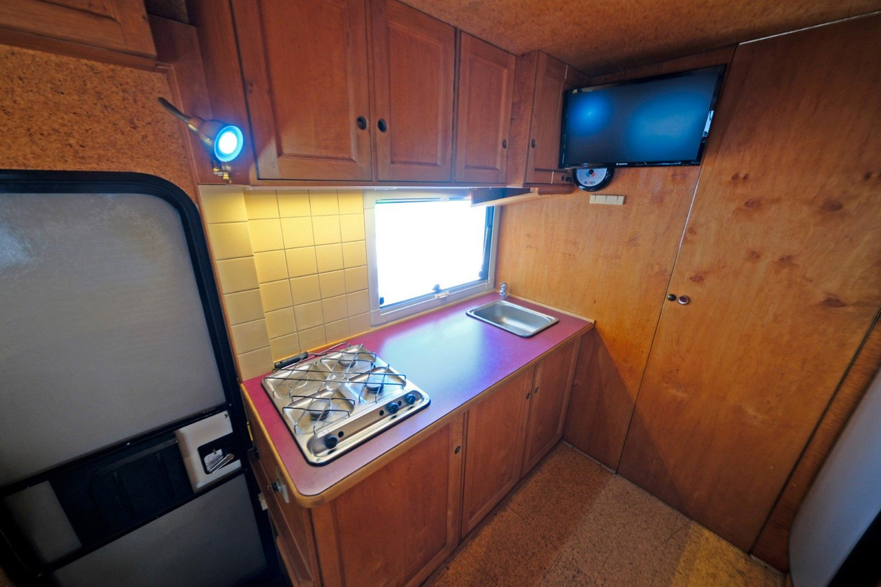 Camping-car capucine Tischer Stegi I/Solar/dop.Boden/sep.Dusche/TÜV 2-2026: photos 10